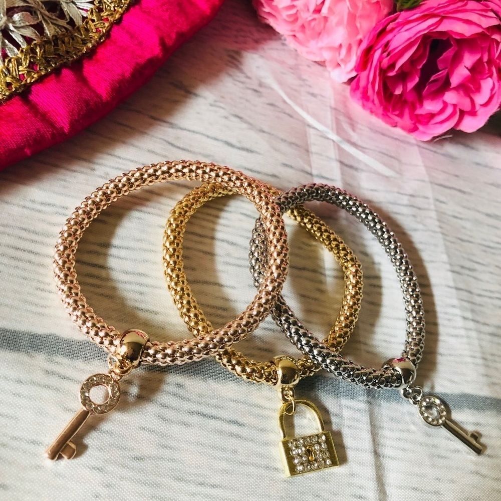 3 Pc Charm Bracelet Bundle Rose Gold Gold Silver - NWT - Picture 5 of 6